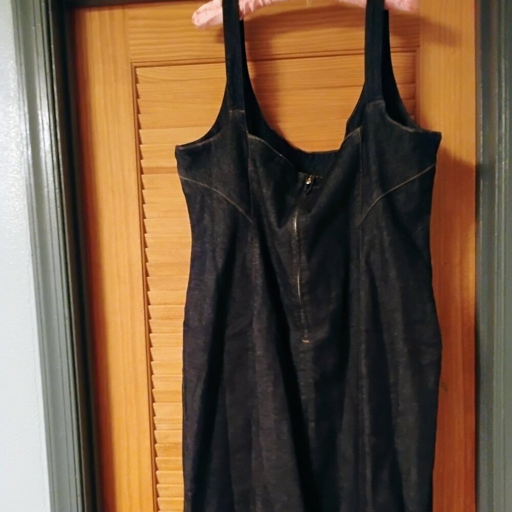 Akira Wiggle Dress